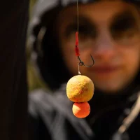 Carpleads Worm Kicks Red