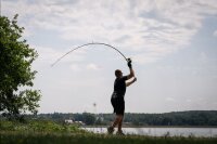 Nash Air Force F20 13ft 3.75lb Landing Net Bundle